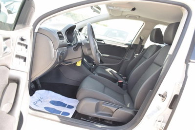 Volkswagen Golf 1.6 TDI 5p. Trendline BlueMotion Technology (16)