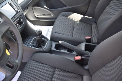 Volkswagen Golf 1.6 TDI 5p. Trendline BlueMotion Technology (18)
