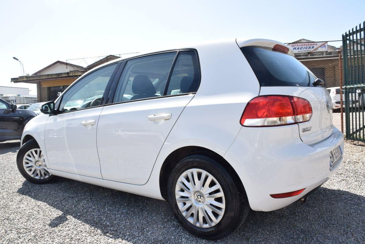 Volkswagen Golf 1.6 TDI 5p. Trendline BlueMotion Technology (2)
