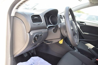 Volkswagen Golf 1.6 TDI 5p. Trendline BlueMotion Technology (20)