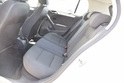 Volkswagen Golf 1.6 TDI 5p. Trendline BlueMotion Technology (7)
