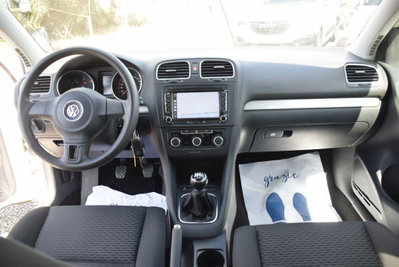 Volkswagen Golf 1.6 TDI 5p. Trendline BlueMotion Technology (8)