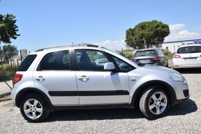 Suzuki SX4 DDiS 16V 4WD Outdoor Line GLX (12)