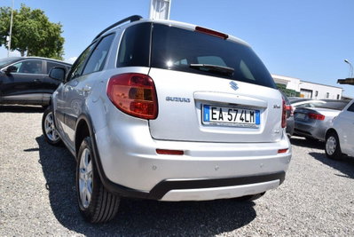 Suzuki SX4 DDiS 16V 4WD Outdoor Line GLX (13)