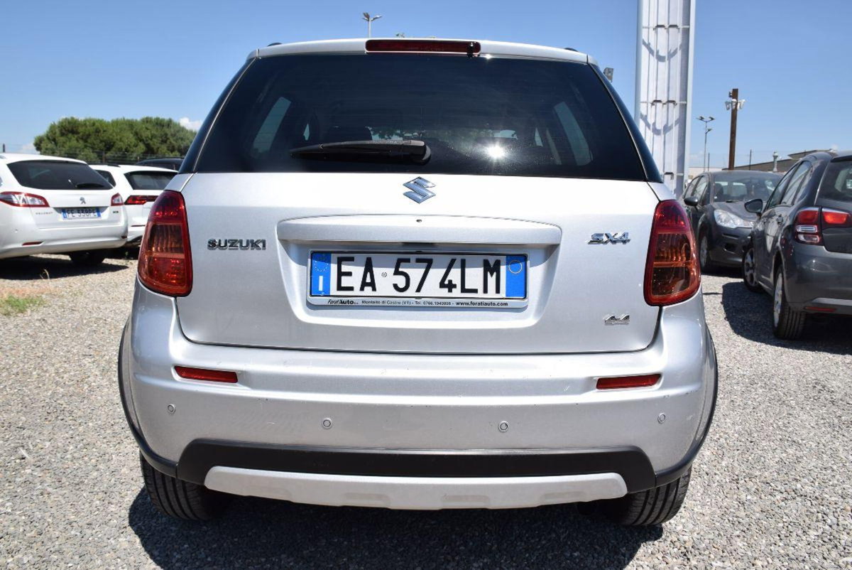 Suzuki SX4 DDiS 16V 4WD Outdoor Line GLX (14)