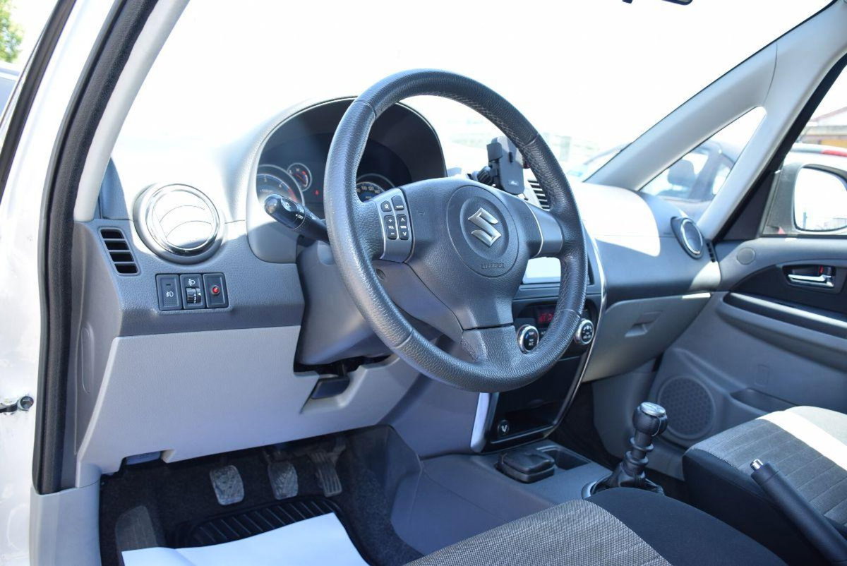 Suzuki SX4 DDiS 16V 4WD Outdoor Line GLX (5)