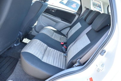 Suzuki SX4 DDiS 16V 4WD Outdoor Line GLX (7)