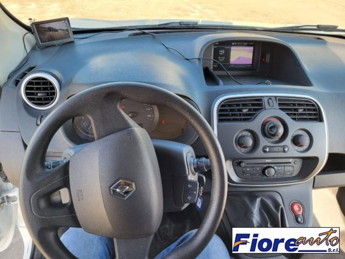 Renault Kangoo 1.5 dCi 105CV 5 porte Tom Tom (18)