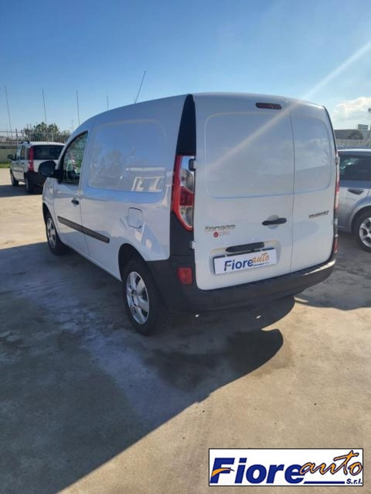 Renault Kangoo 1.5 dCi 105CV 5 porte Tom Tom (8)