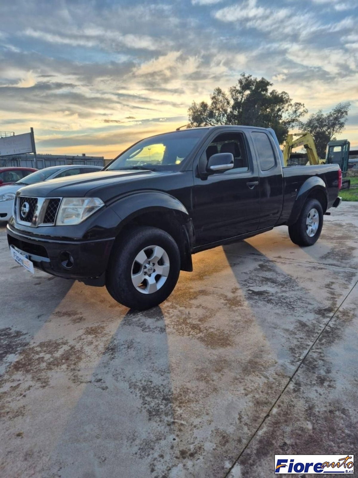 Nissan Navara 2.5 dCi 2 porte King Cab SE (2)