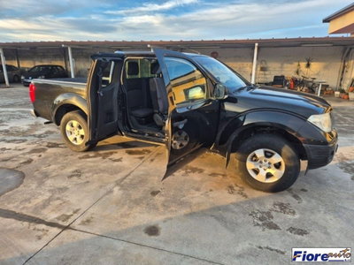 Nissan Navara 2.5 dCi 2 porte King Cab SE (7)