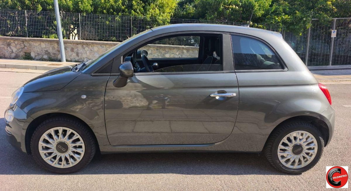 Fiat 500 1.0 Hybrid Lounge (2)