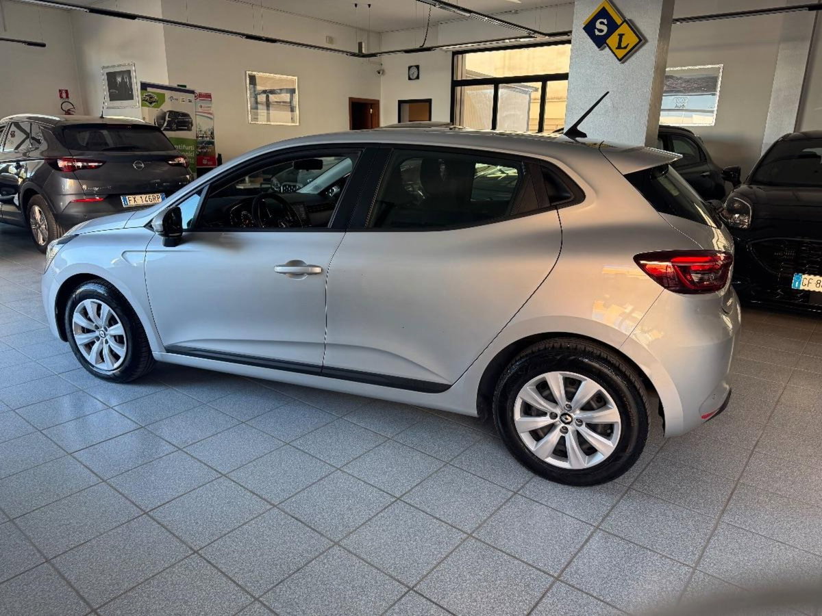 Renault Clio Blue dCi 85 CV 5 porte Intens (7)