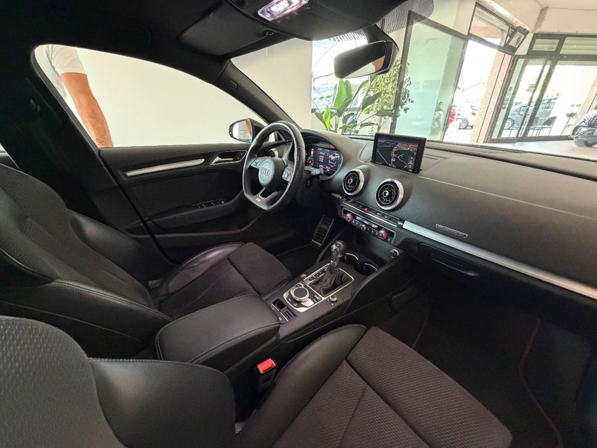 Audi A3 2.0 TFSI quattro S tronic (10)