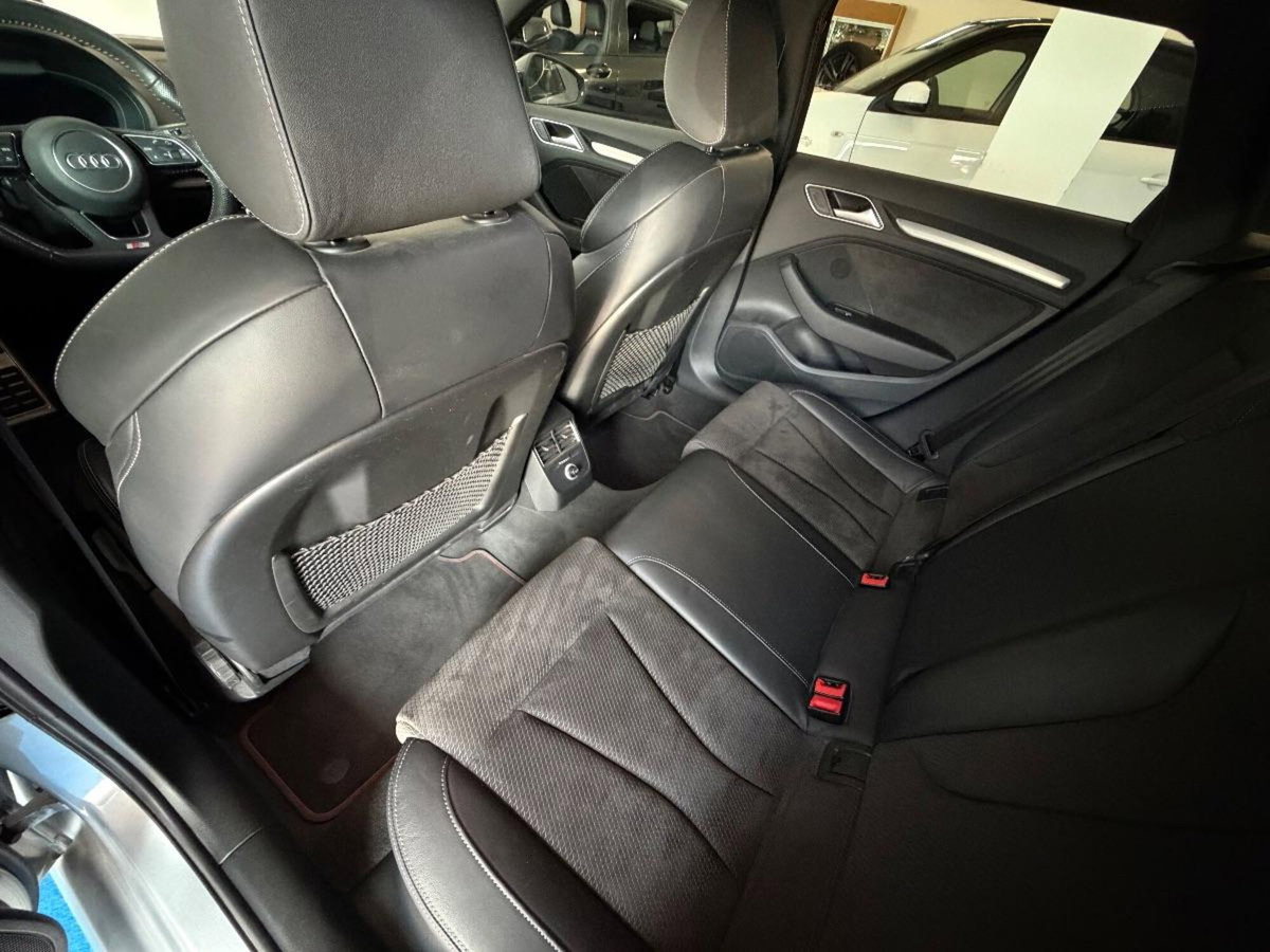 Audi A3 2.0 TFSI quattro S tronic (12)