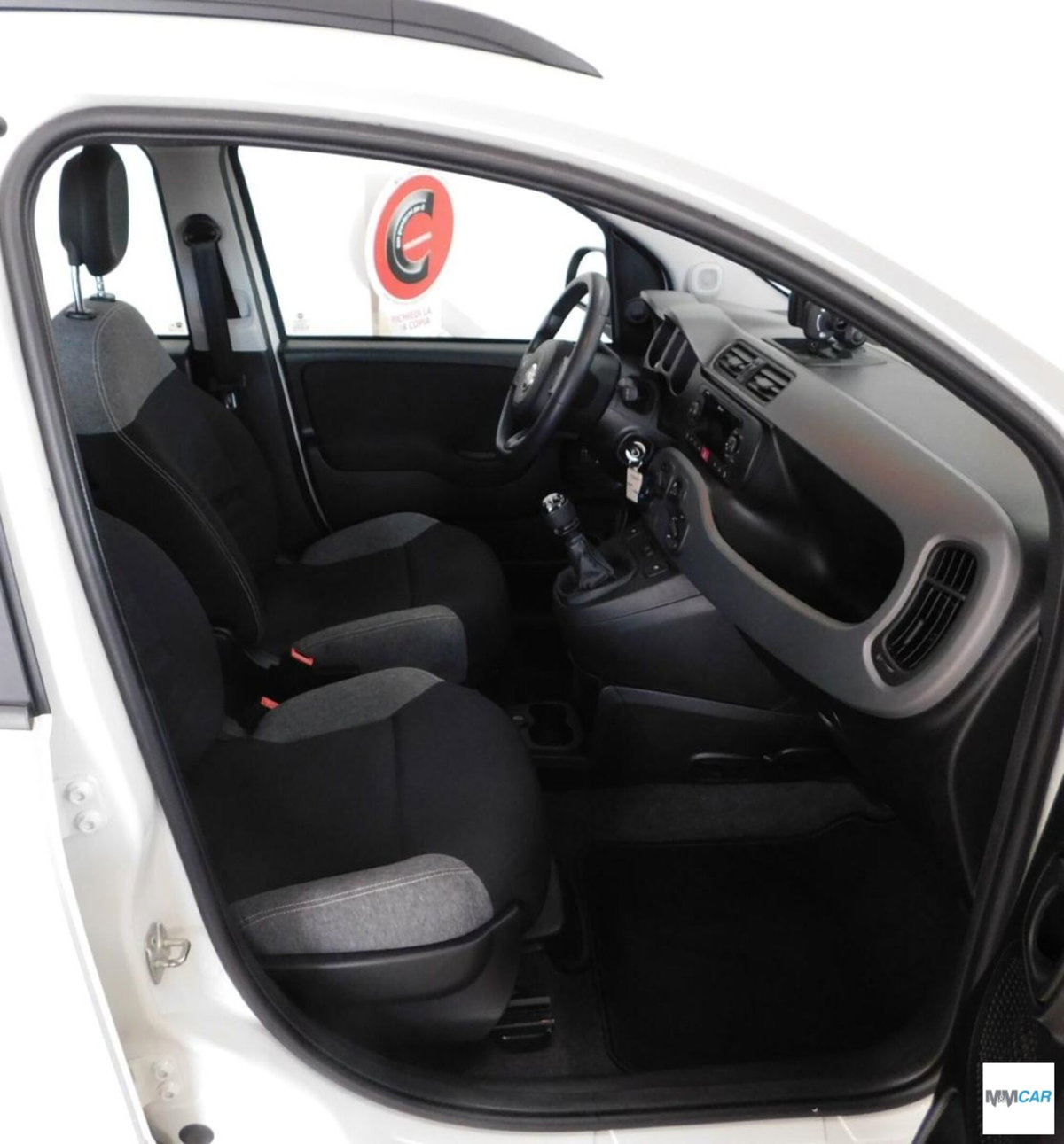 Fiat Panda 1.0 FireFly S&S Hybrid City Cross (10)