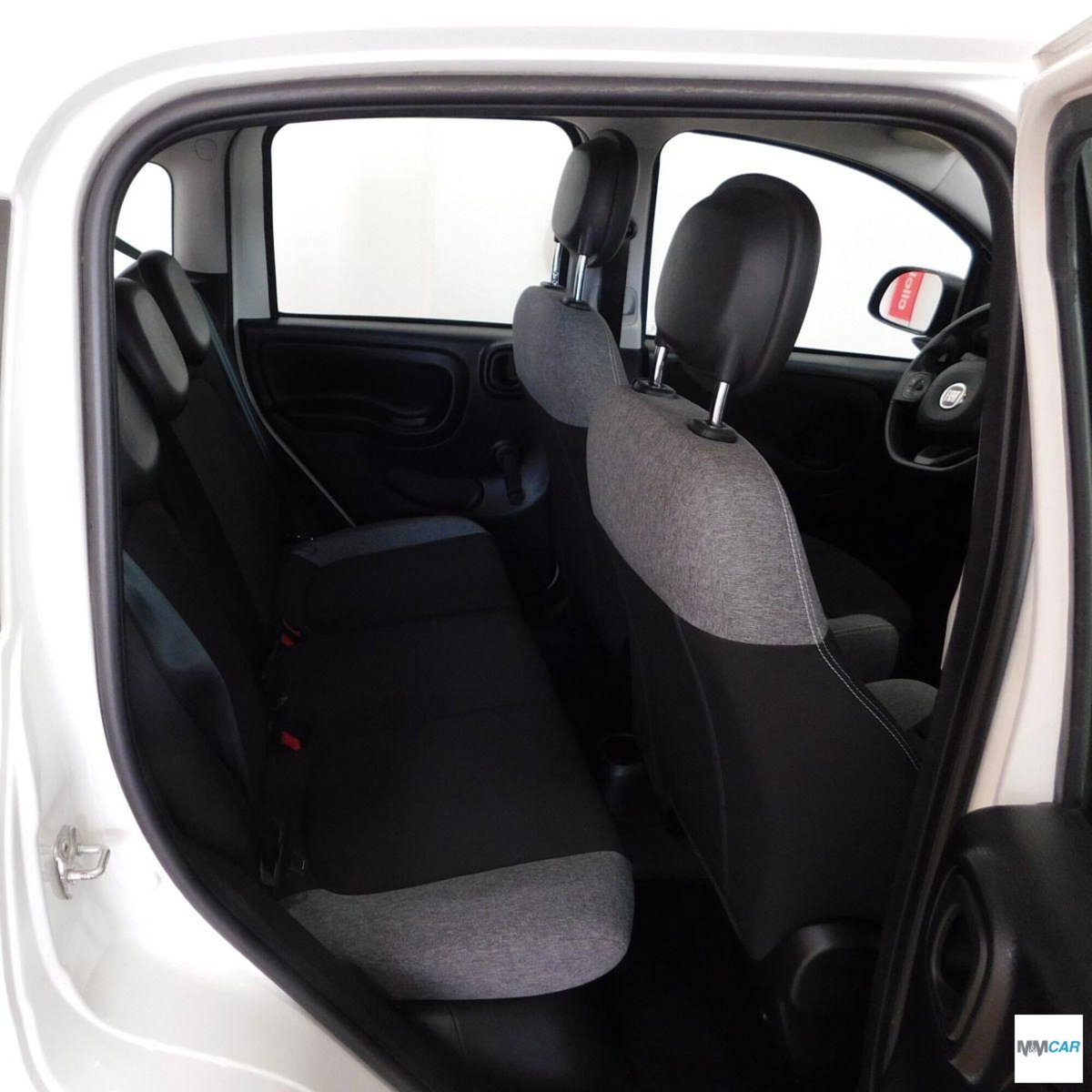 Fiat Panda 1.0 FireFly S&S Hybrid City Cross (11)