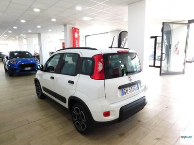 Fiat Panda 1.0 FireFly S&S Hybrid City Cross (4)