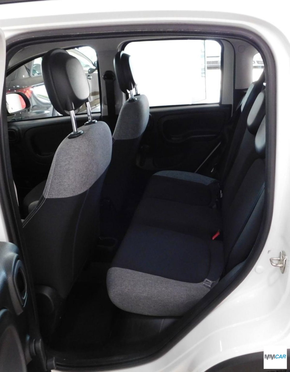 Fiat Panda 1.0 FireFly S&S Hybrid City Cross (9)