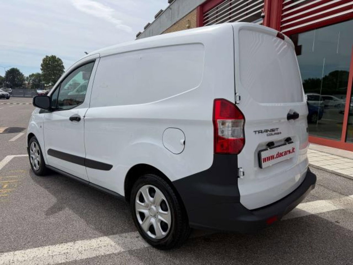Ford Transit Courier 1.5 TDCi 75CV  Trend (6)