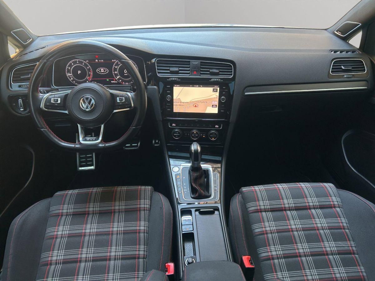 Volkswagen Golf GTI Performance 2.0 245 CV TSI DSG 5p. BMT (16)