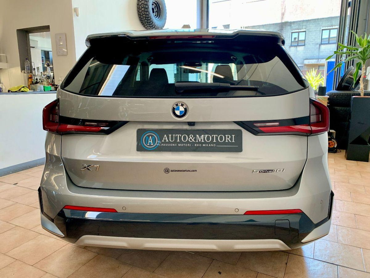 BMW X1 sDrive18i xLine Plus (10)