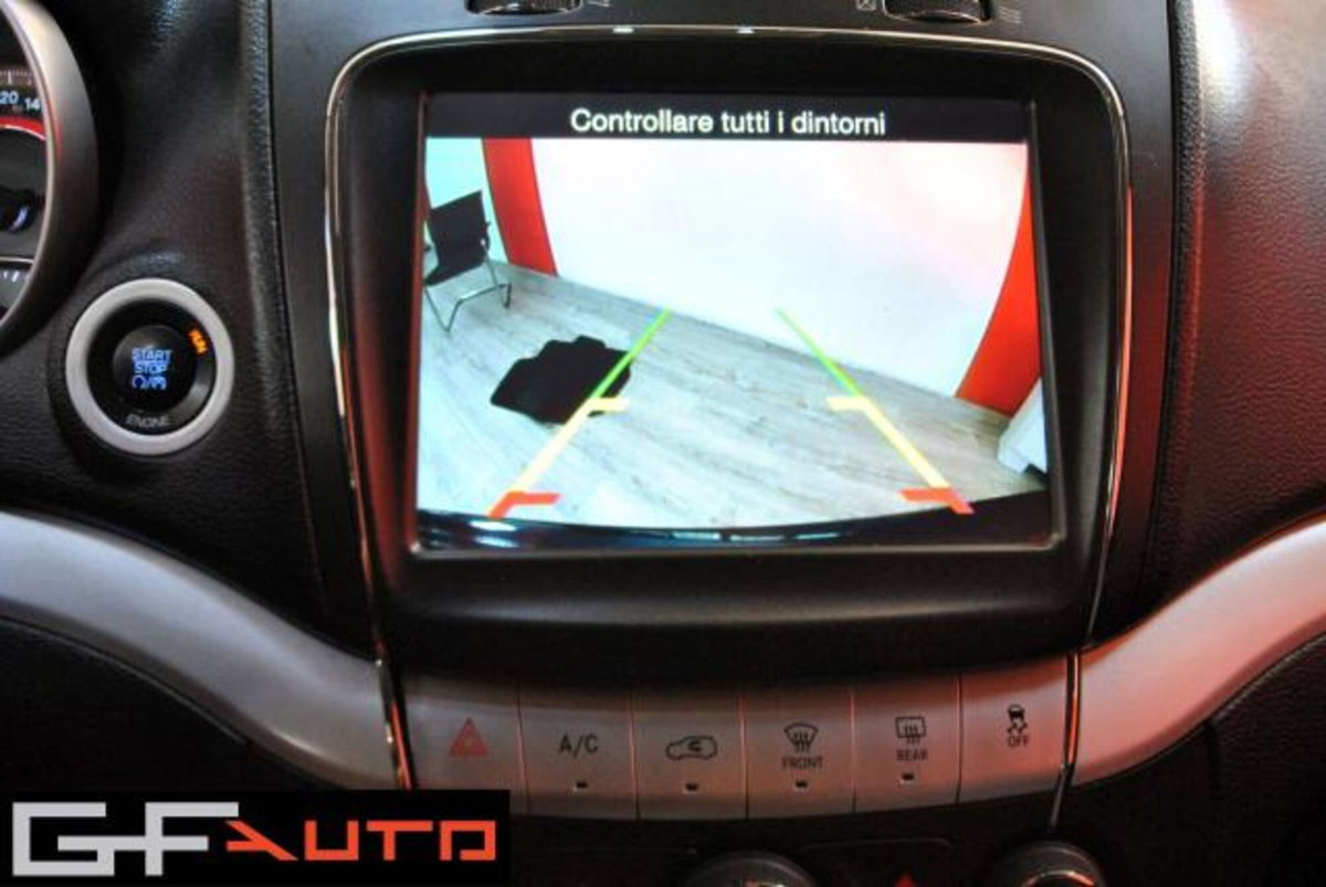 Fiat Freemont 2.0 Mjt 170 CV 4x4 Automatica Lounge (10)