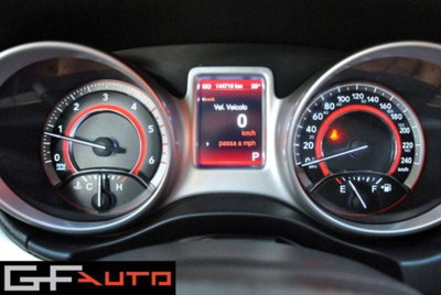 Fiat Freemont 2.0 Mjt 170 CV 4x4 Automatica Lounge (11)