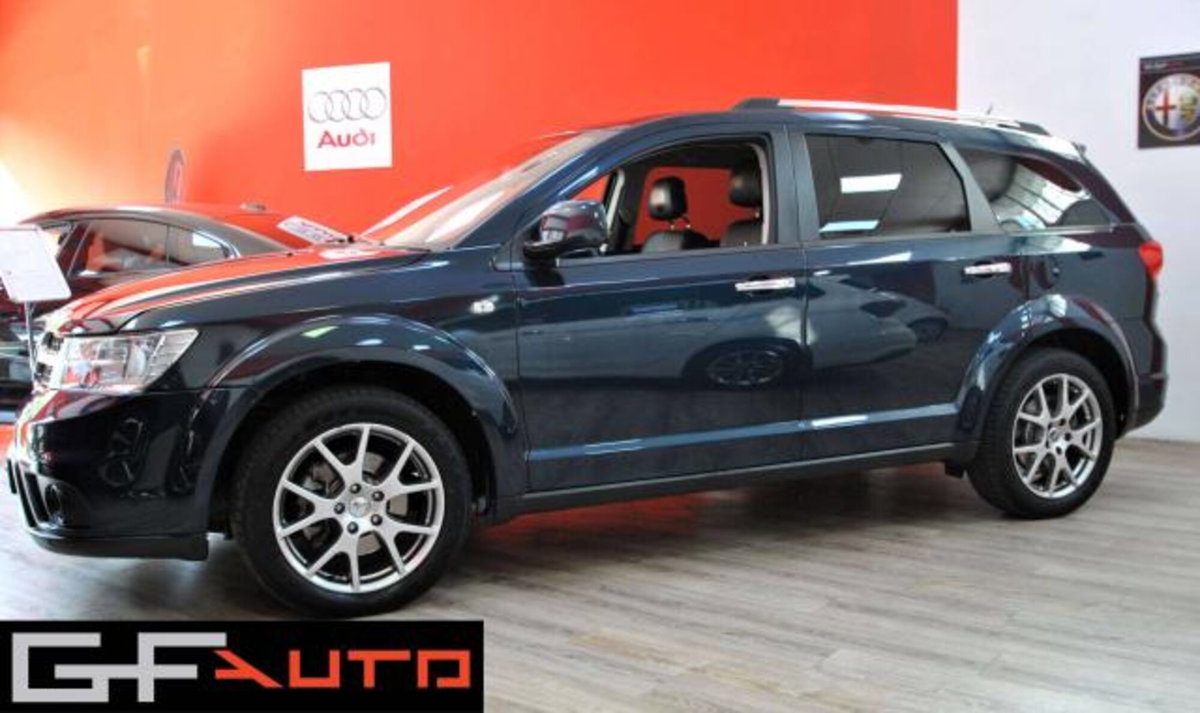 Fiat Freemont 2.0 Mjt 170 CV 4x4 Automatica Lounge (2)