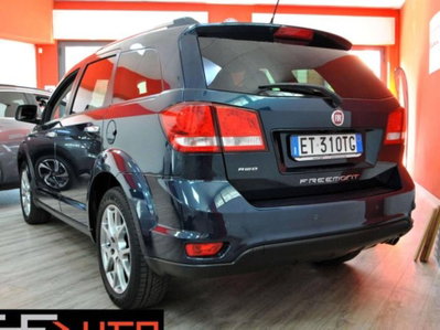 Fiat Freemont 2.0 Mjt 170 CV 4x4 Automatica Lounge (3)