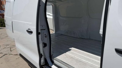 Opel Vivaro Furgone 1.5D 100CV S&S PL-TN-DC M Mobile Furg. Essentia (12)