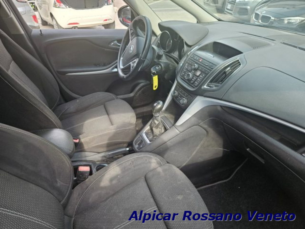 Opel Zafira Tourer 1.6 Turbo EcoM 150CV Cosmo (5)