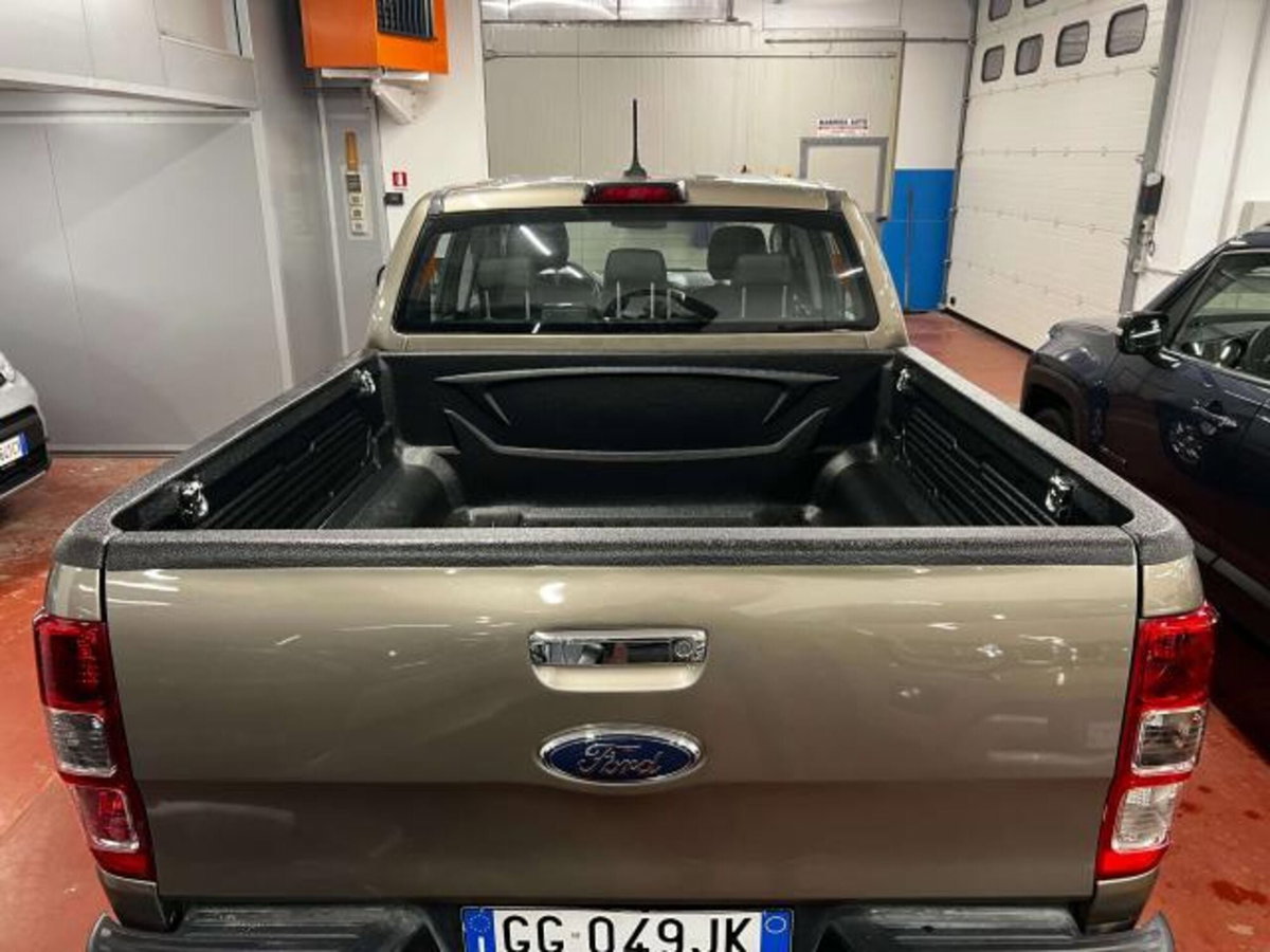 Ford Ranger Pick-up 2.0 ecoblue super cab XLT 4x4 170cv auto (5)