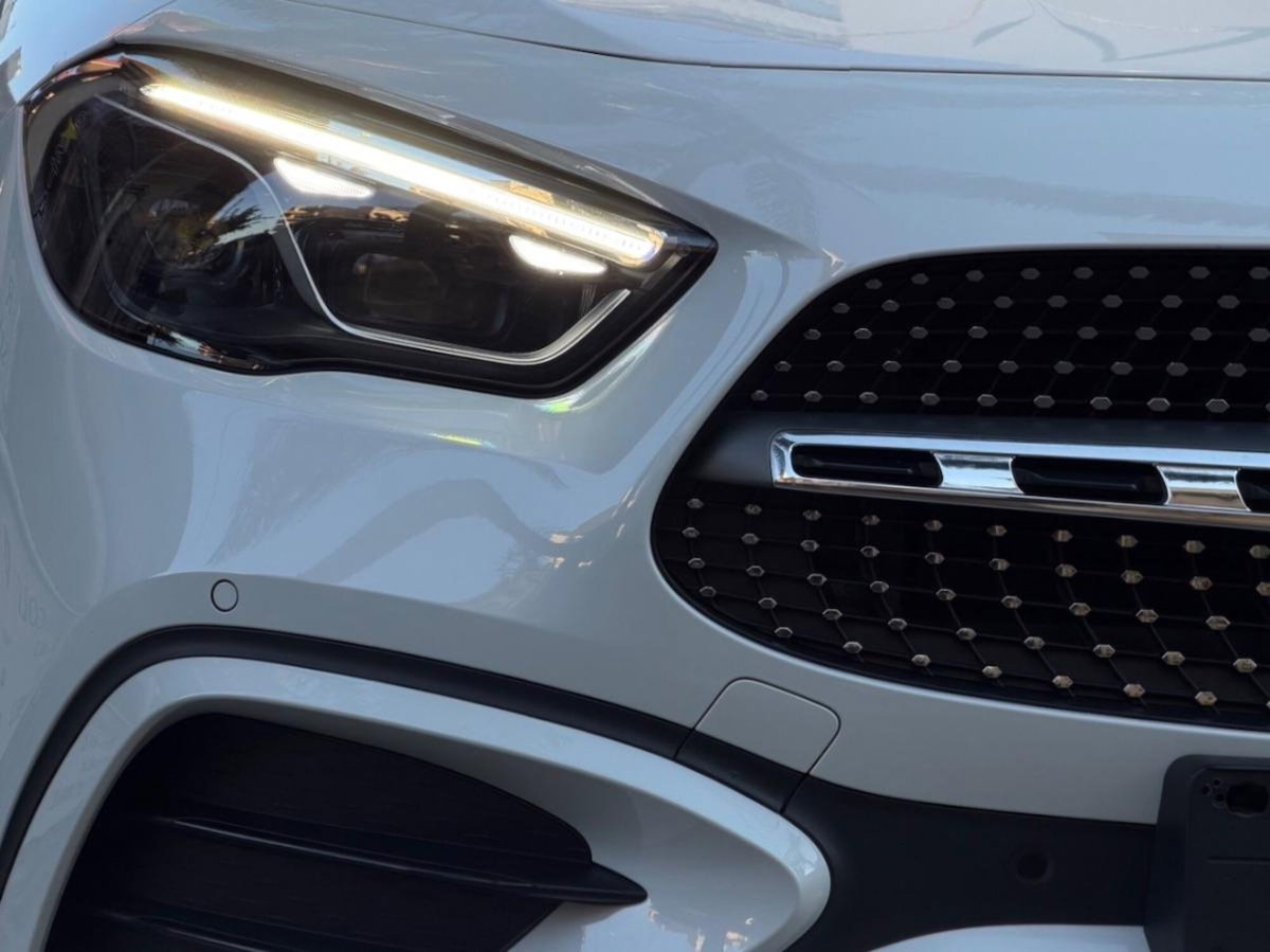 Mercedes-Benz GLA SUV 220 d Automatic 4Matic Premium (10)