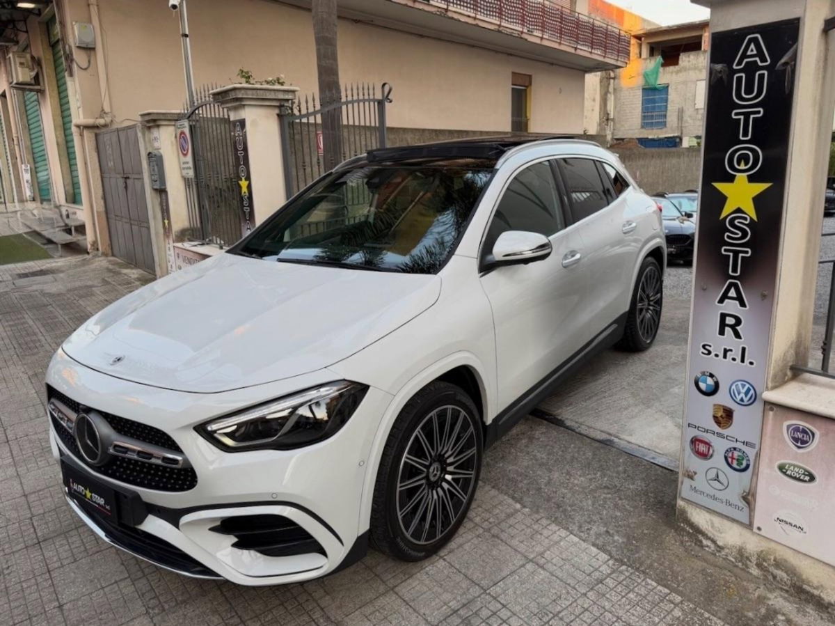 Mercedes-Benz GLA SUV 220 d Automatic 4Matic Premium (2)