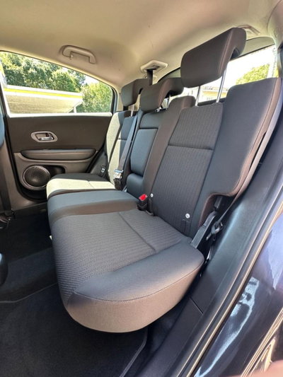 Honda HR-V 1.5 i-VTEC CVT Elegance Connect ADAS (18)