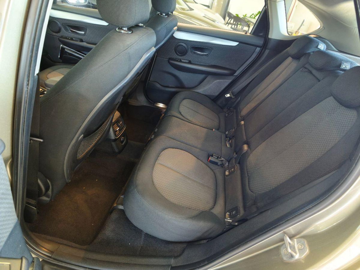 BMW Serie 2 Active Tourer 218d xDrive  Sport (9)