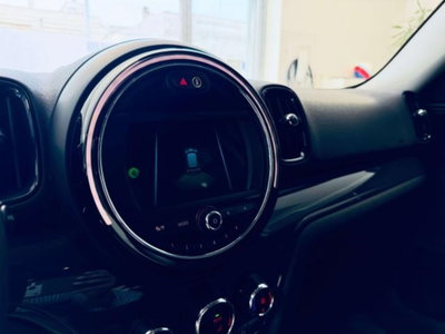 MINI Mini Countryman 2.0 Cooper D Essential Countryman (12)