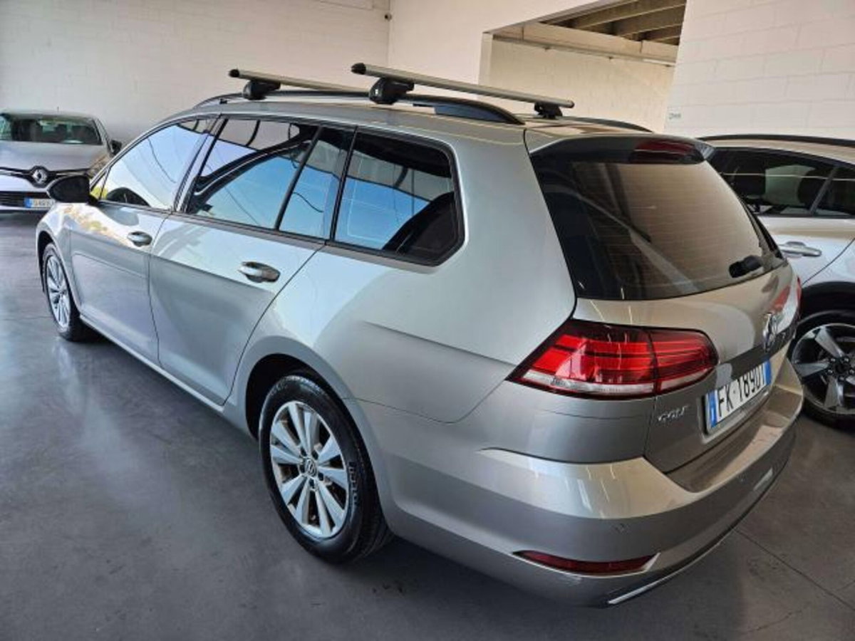 Volkswagen Golf Variant 1.6 TDI 115 CV Executive BlueMotion Technology (4)
