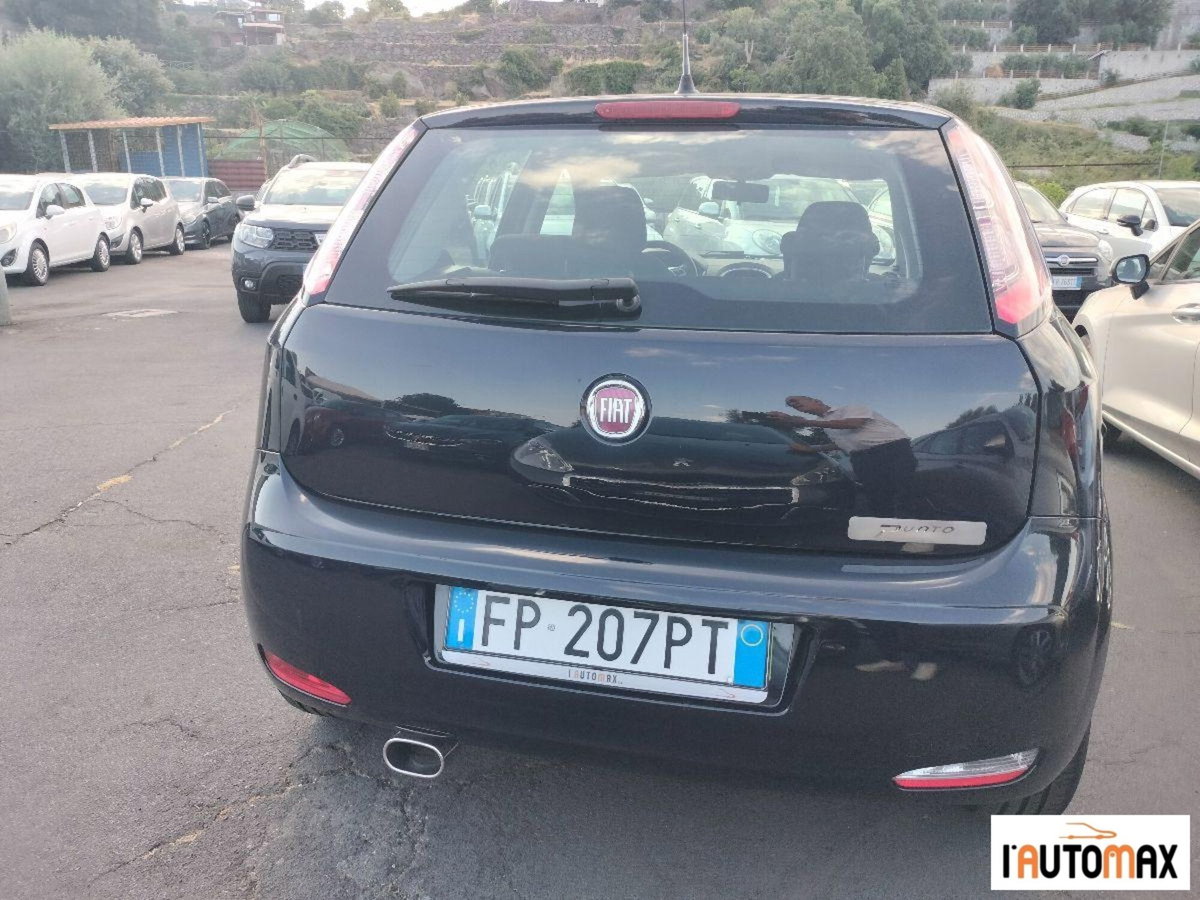 Fiat Punto 1.3 MJT II S&S 95 CV 5 porte Lounge (5)