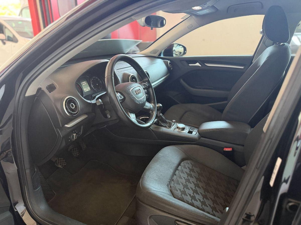 Audi A3 Sportback 1.4 TFSI Ambition (4)