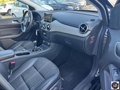 Mercedes-Benz Classe B 180 CDI Premium (14)