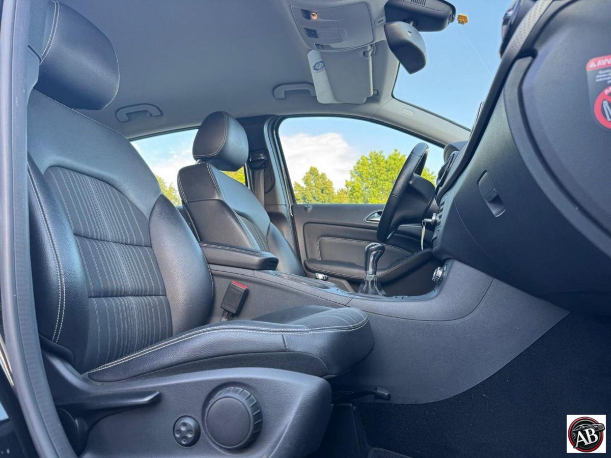 Mercedes-Benz Classe B 180 CDI Premium (15)