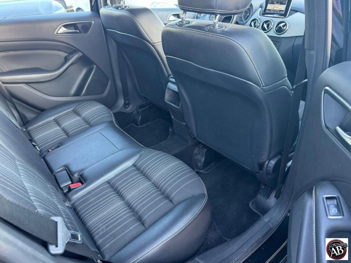 Mercedes-Benz Classe B 180 CDI Premium (19)