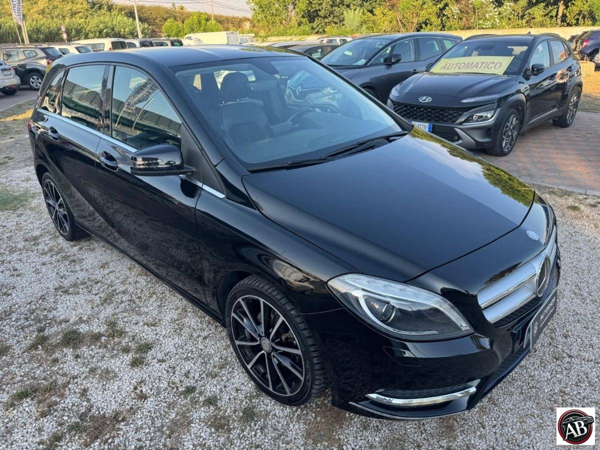 Mercedes-Benz Classe B 180 CDI Premium (4)