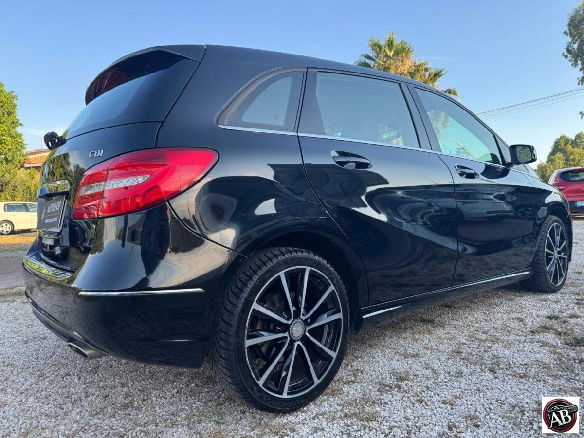 Mercedes-Benz Classe B 180 CDI Premium (7)