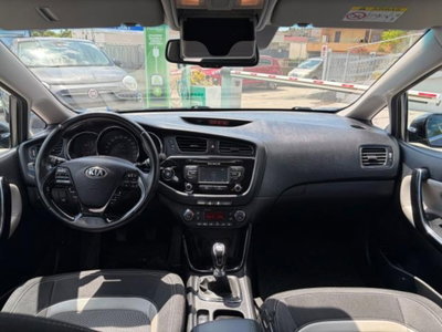 Kia cee'd Sport Wagon 1.6 CRDi 110 CV SW Cool (11)