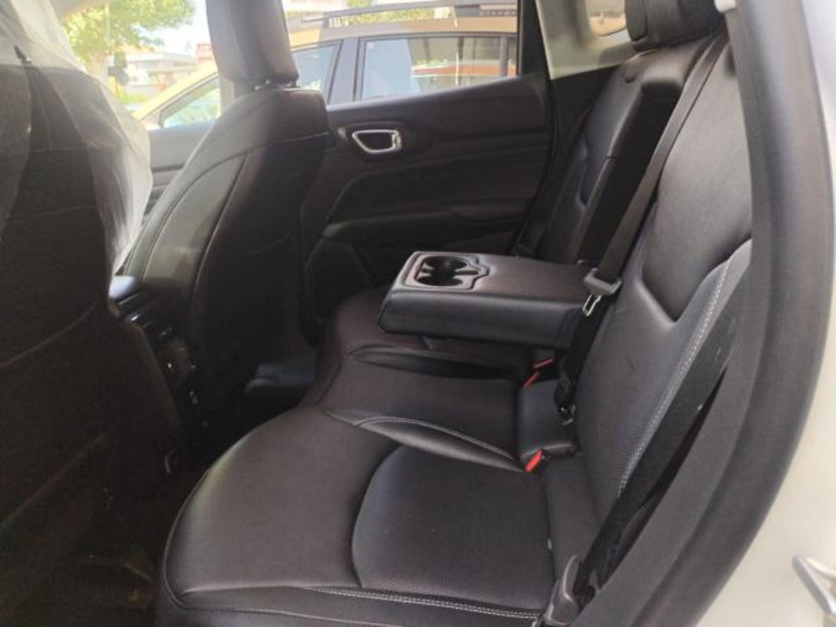 Jeep Compass 1.6 Multijet II 2WD S (11)