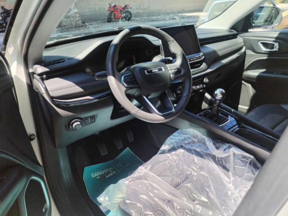 Jeep Compass 1.6 Multijet II 2WD S (8)