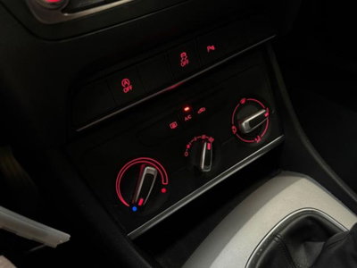 Audi Q3 2.0 TDI quattro Business (15)